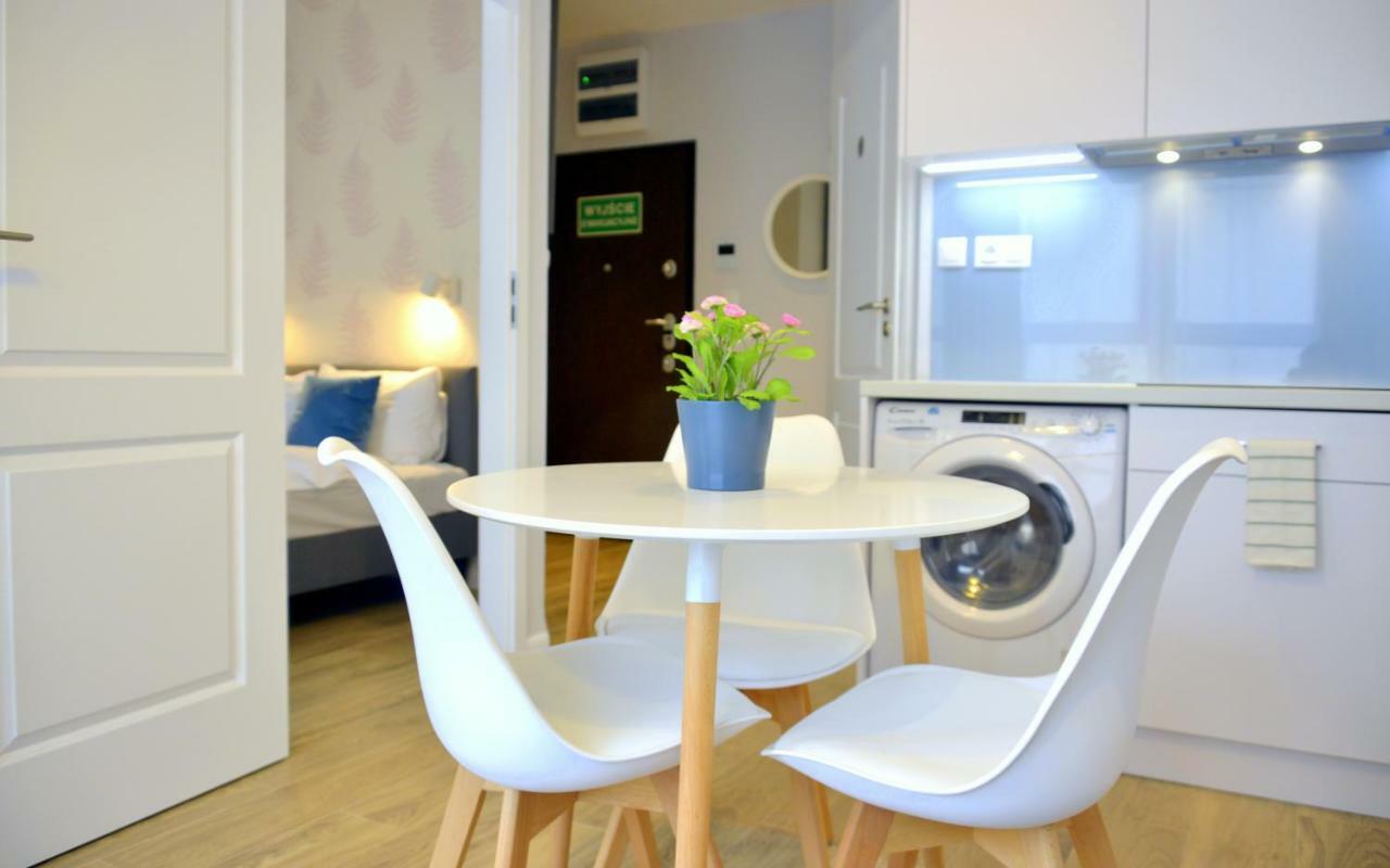 Chlodna Apartment By Your Freedom Warsaw Exterior photo
